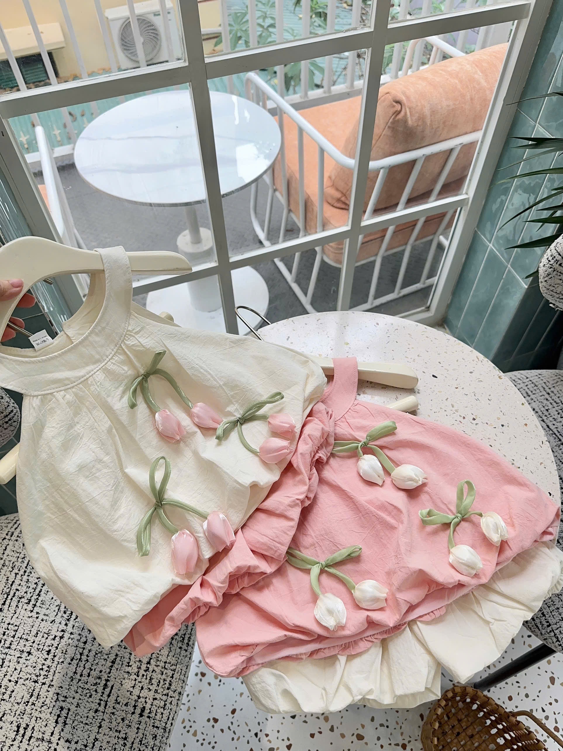 Sét bộ cổ yếm tuy lip quần bồng bé gái (theo màu áo