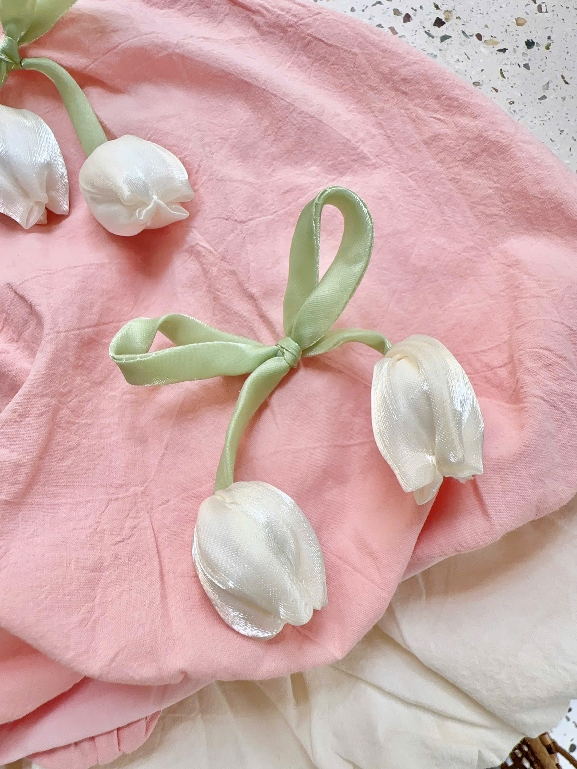 Sét bộ cổ yếm tuy lip quần bồng bé gái (theo màu áo