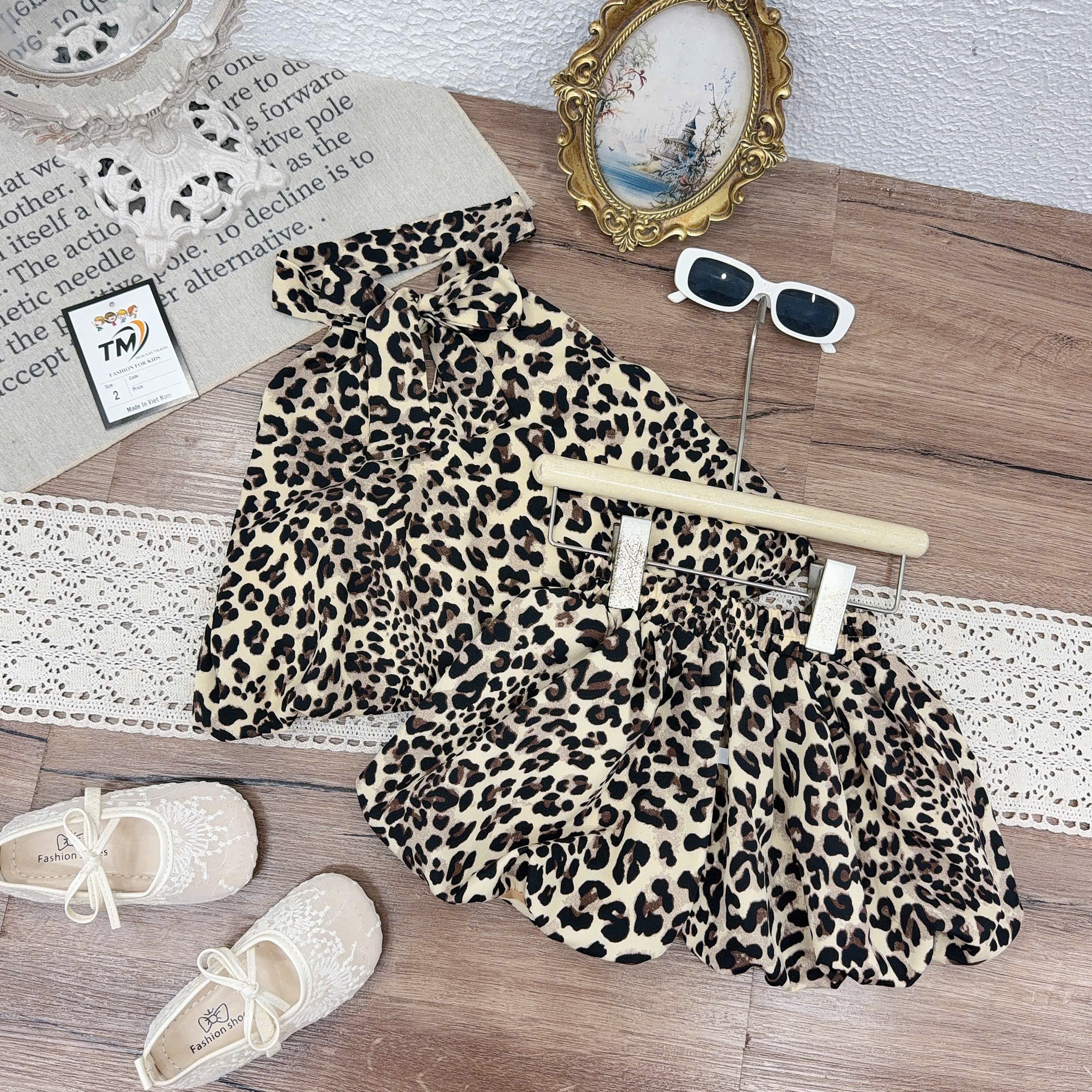 Sét bộ đốm quần bồng bé gái