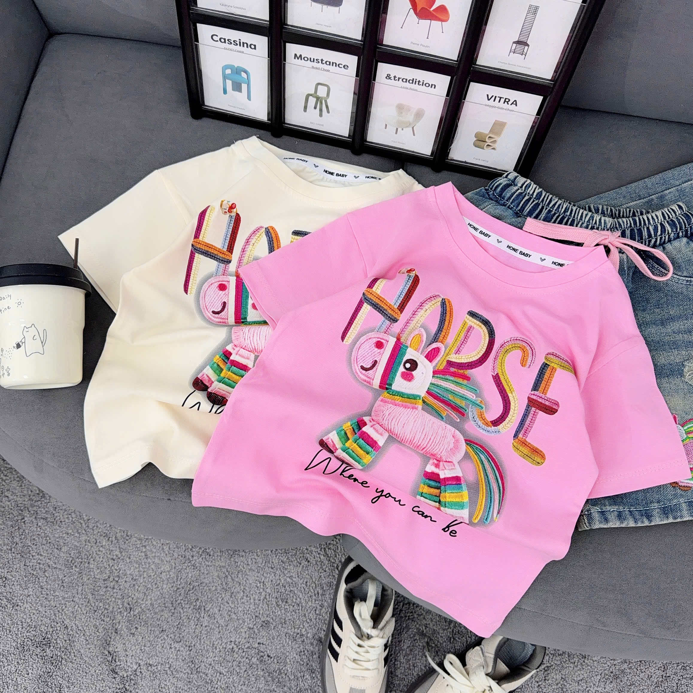 Sét bộ màu quần sooc xanh ngựa bé trai gái