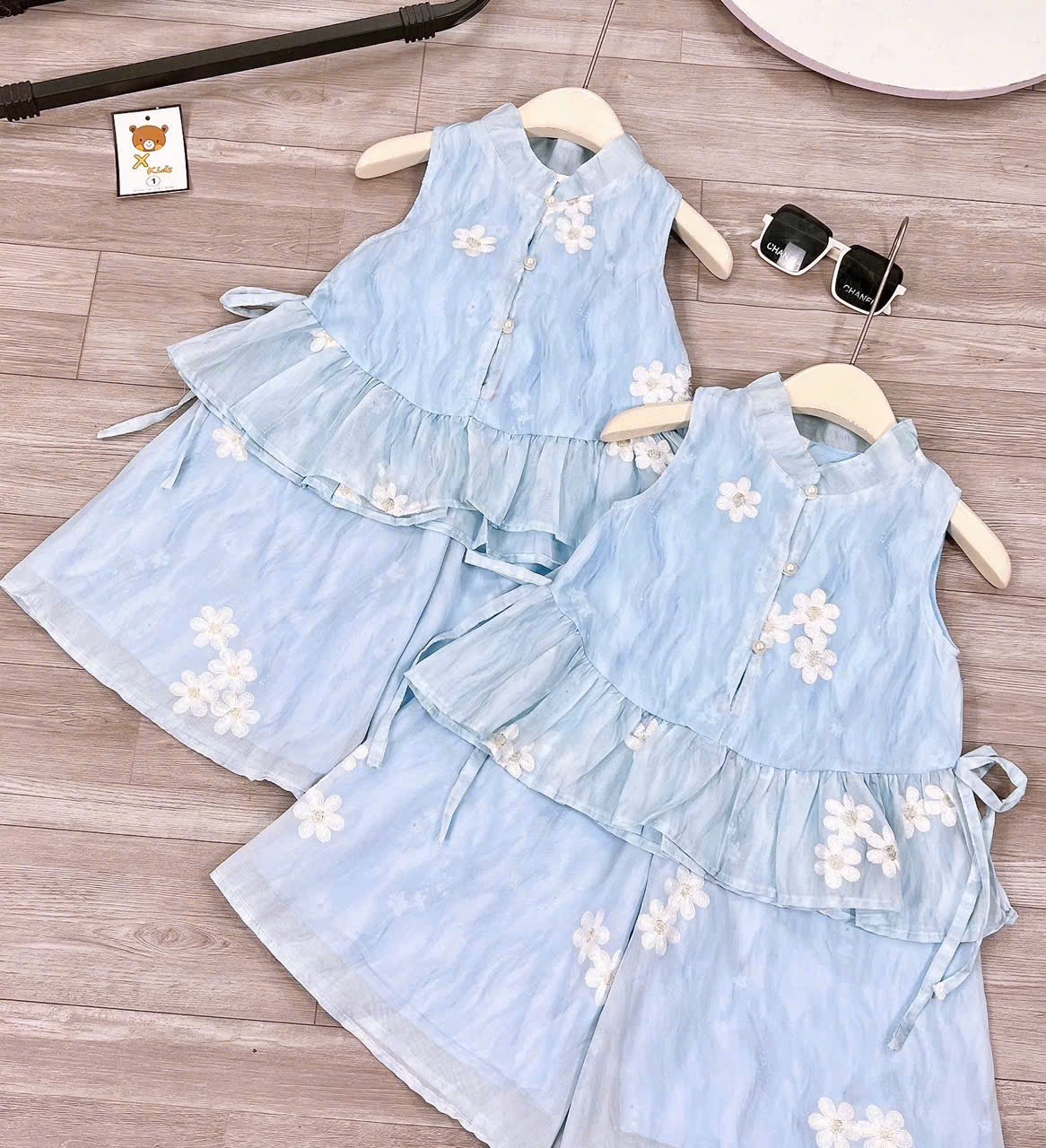 Sét bộ tơ thêu quần xuông xanh dương bé gái