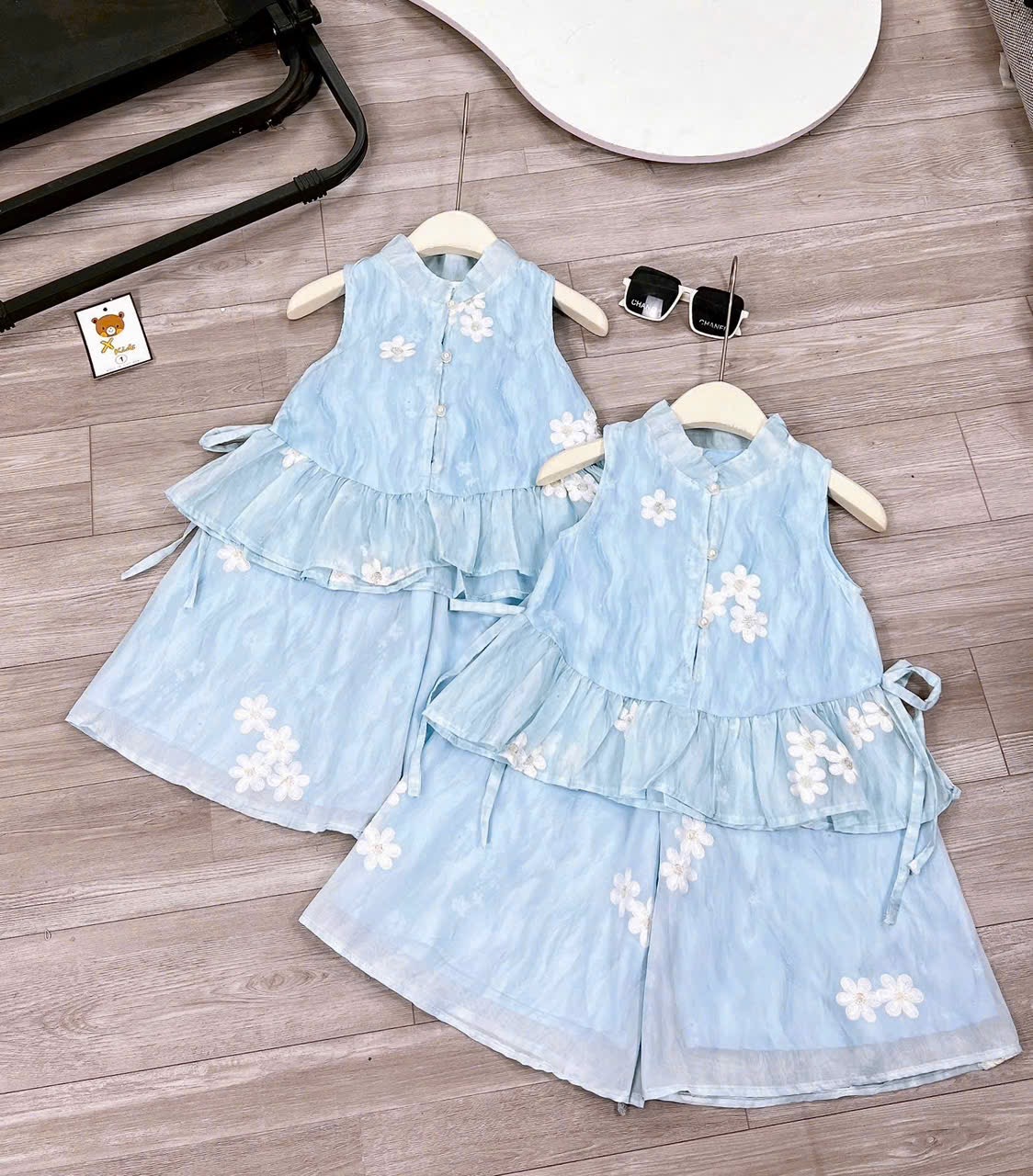 Sét bộ tơ thêu quần xuông xanh dương bé gái