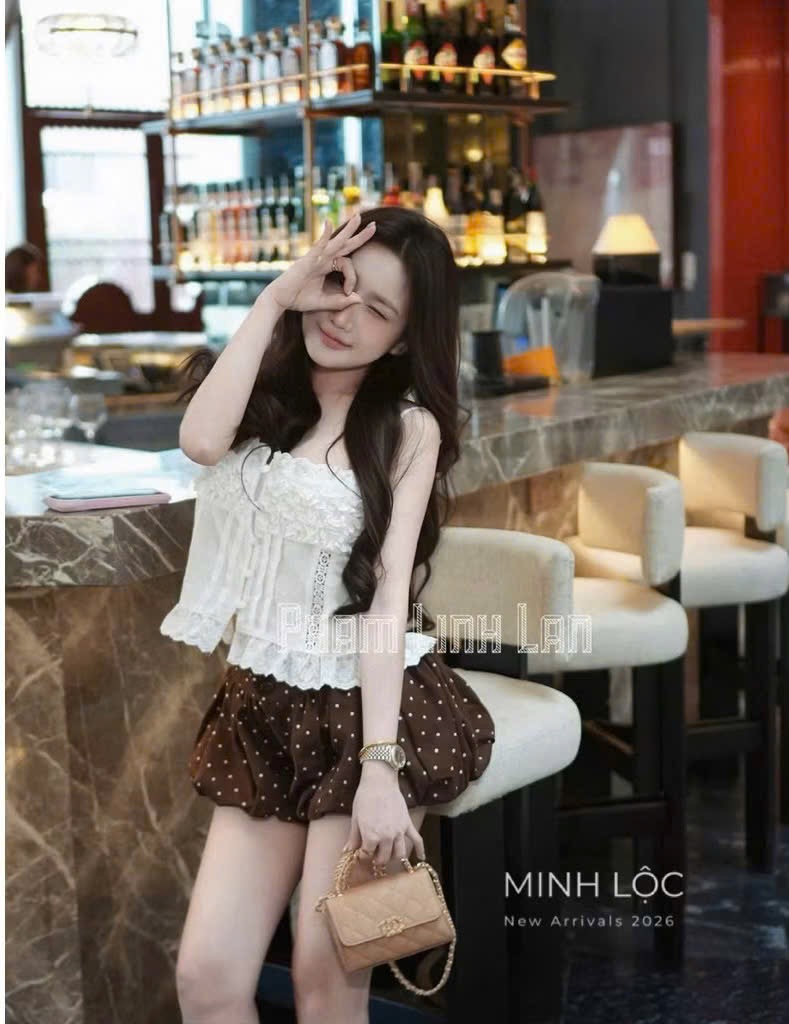 Sét bộ trắng 2 dây quần bi nâu bé gái lt