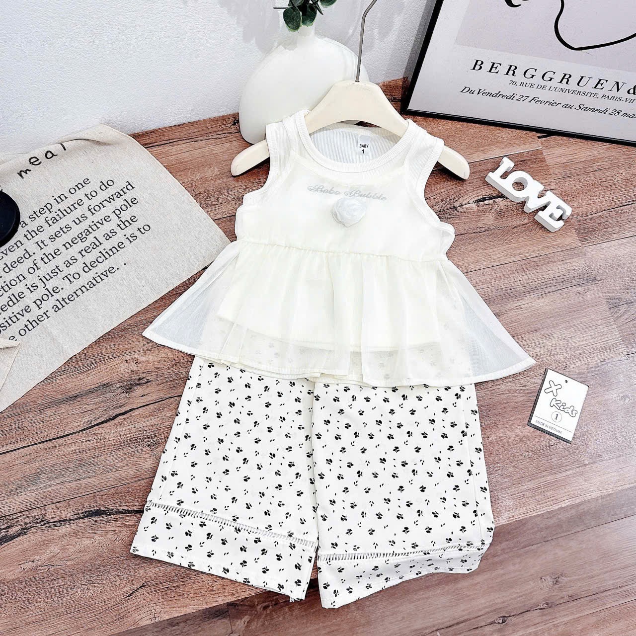 Sét bộ voan quần lá xuông kem bé gái