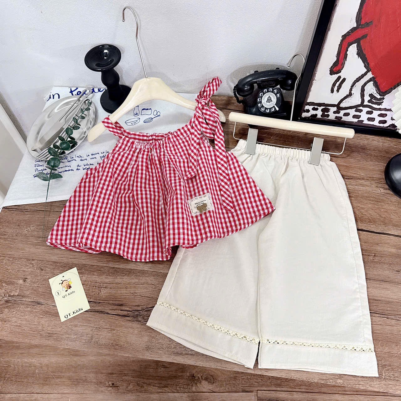 Sét caro quần xuông kem bé gái