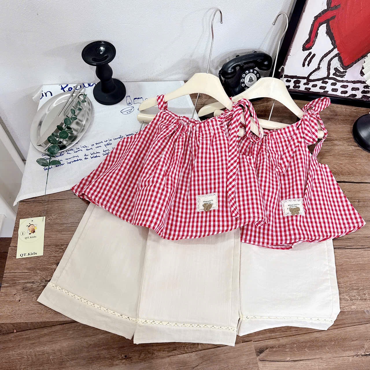 Sét caro quần xuông kem bé gái