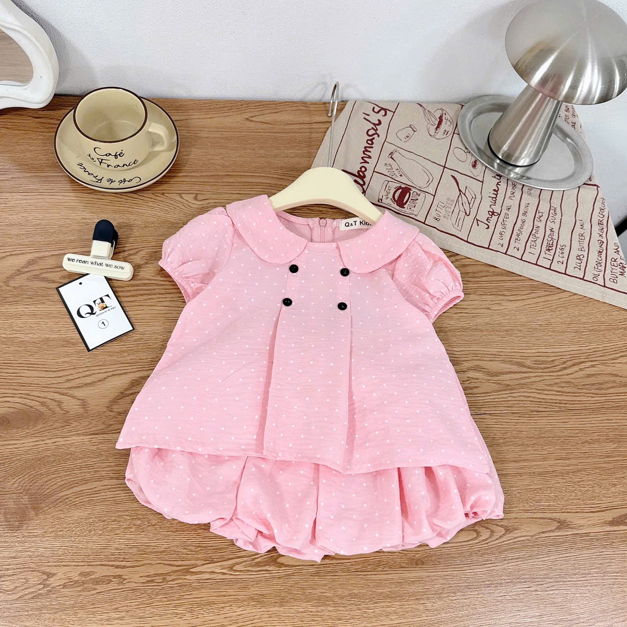 Sét chấm bi nhỏ cổ sen hồng trắng qt bé gái