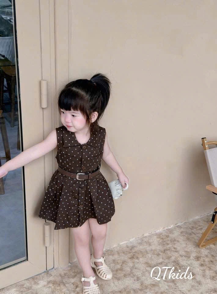 Sét váy chấm bi nâu tây bé gái kèm đai