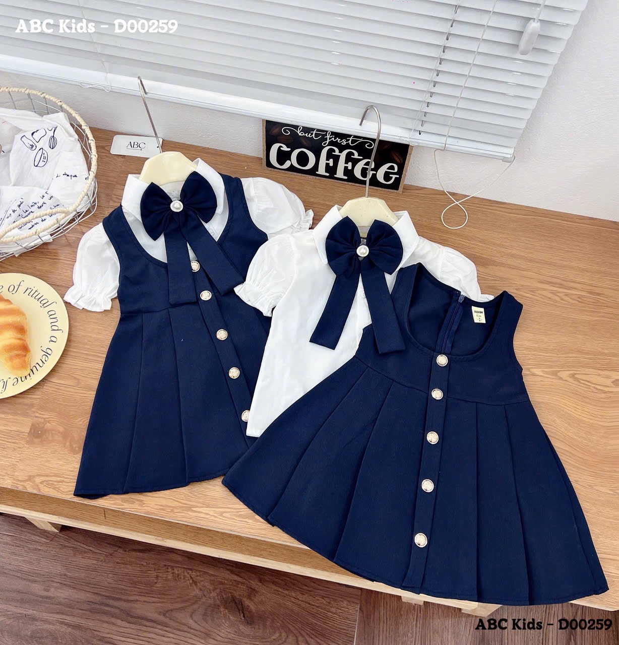 Sét váy style hàn quốc kèm áo bé gái