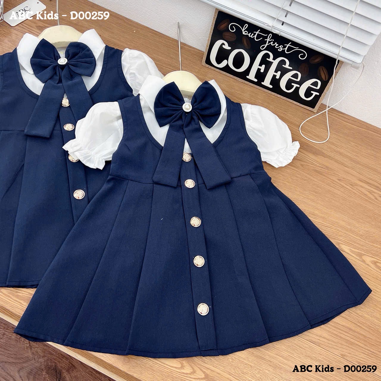 Sét váy style hàn quốc kèm áo bé gái