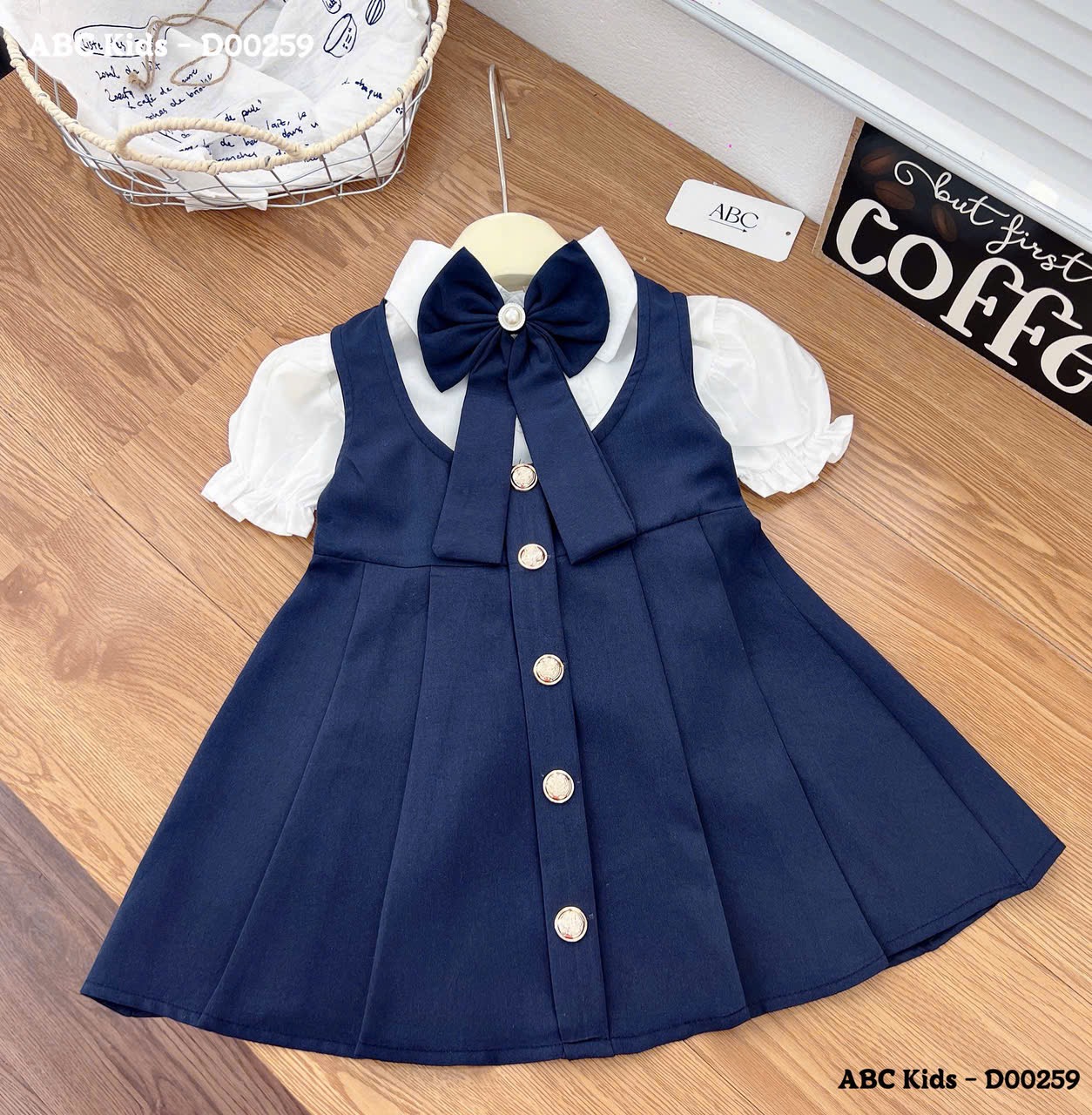 Sét váy style hàn quốc kèm áo bé gái
