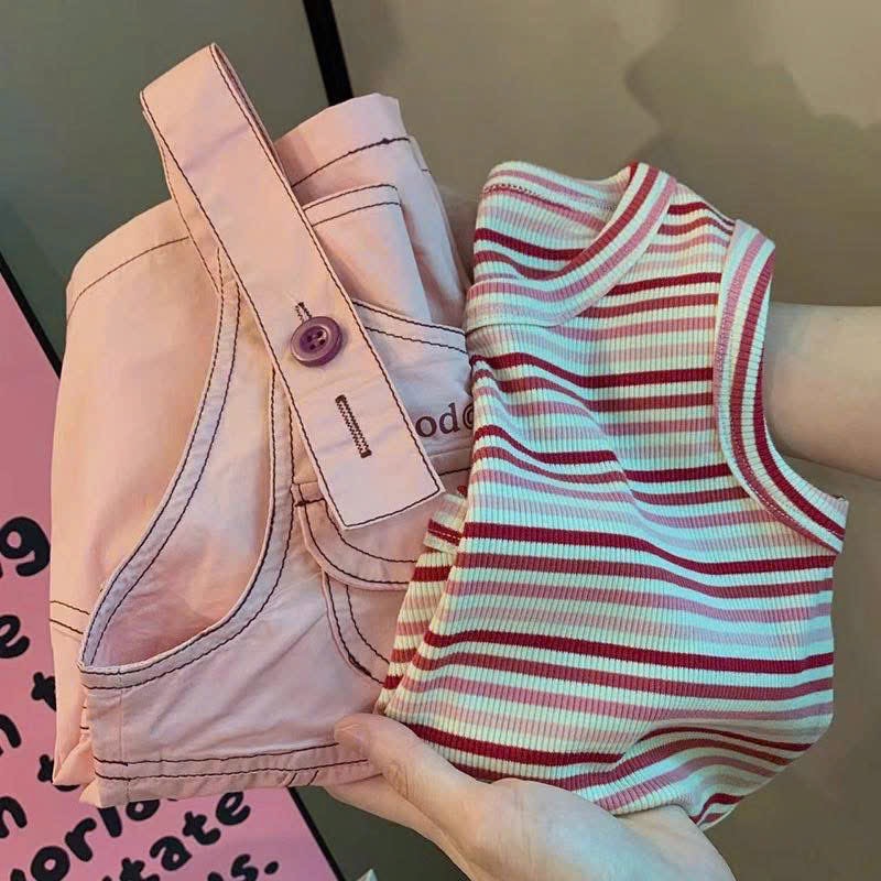 Sét yếm kaki hồng kèm áo xk bé gái