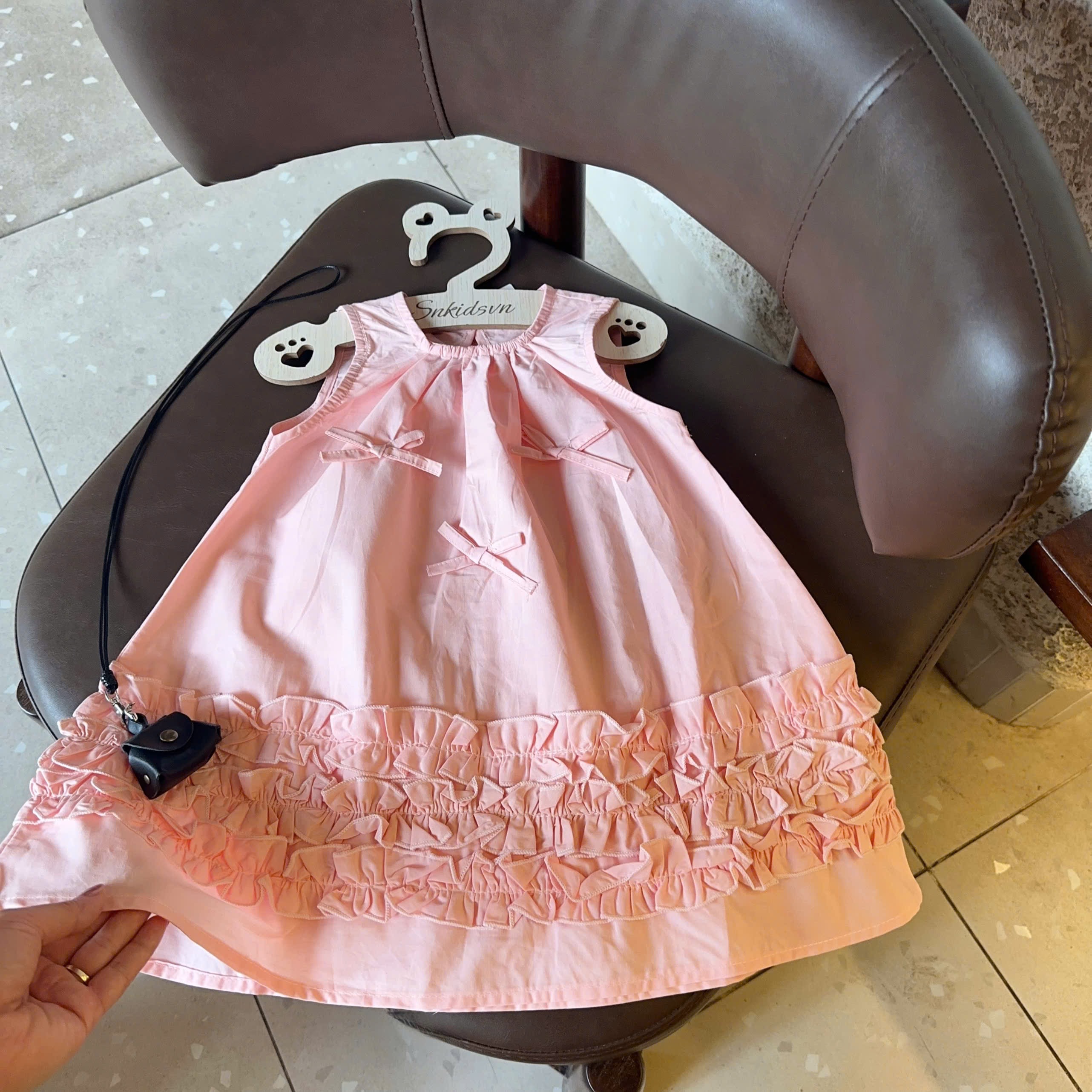 Váy babydoll thân bèo bé gái