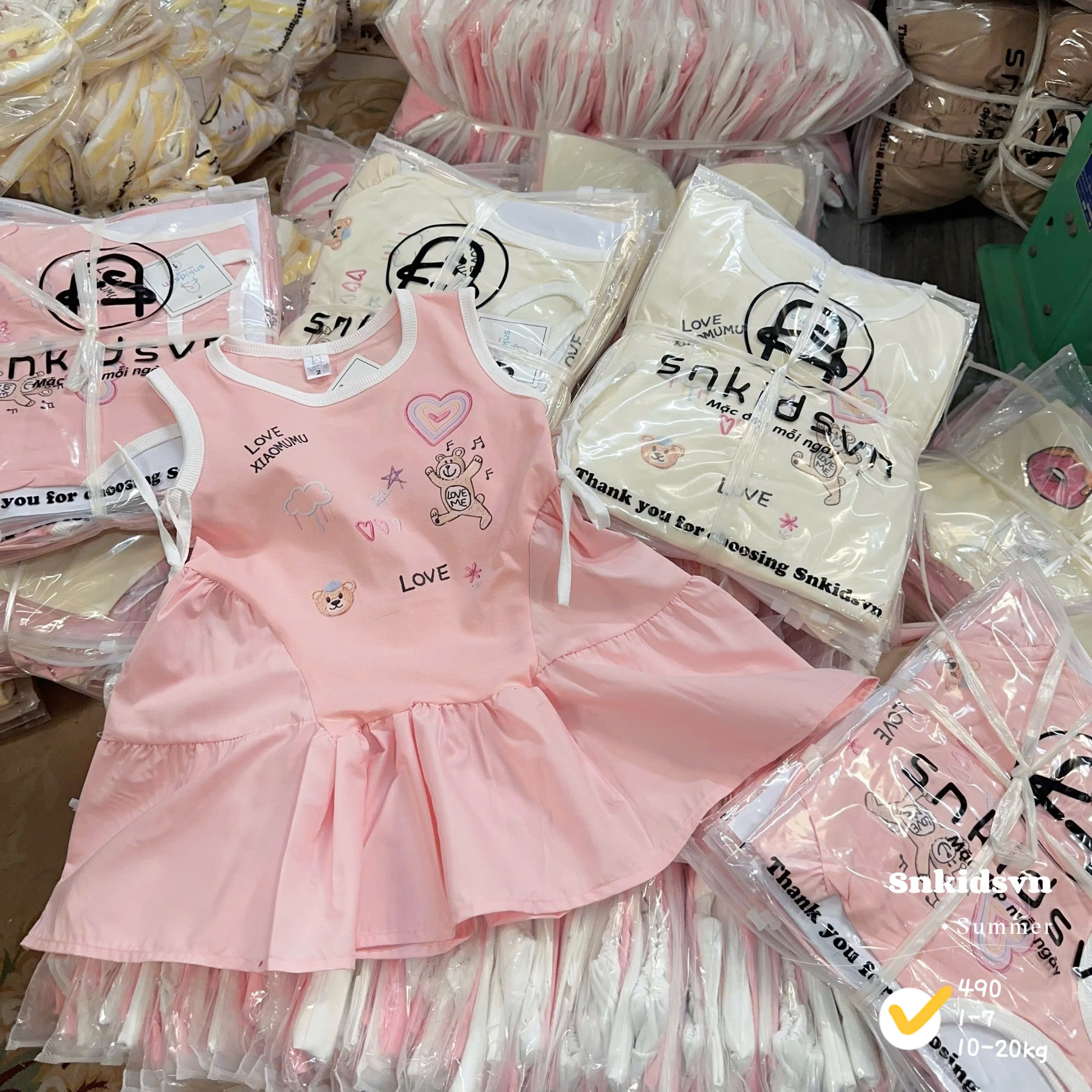 Váy cotton phối thô xinh bé gái