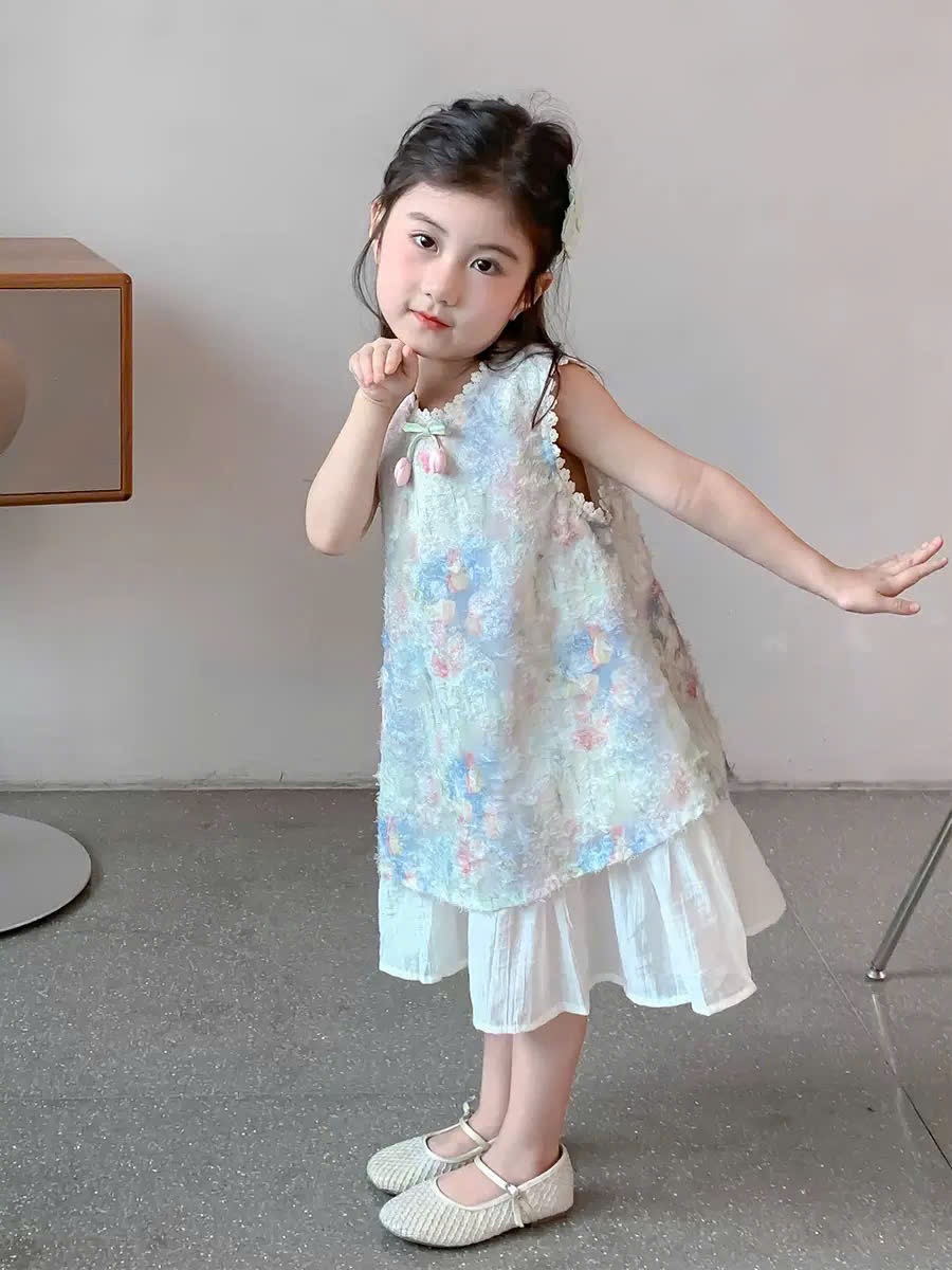 Váy hoa tuy lip xanh kèm mũ bé gái xk