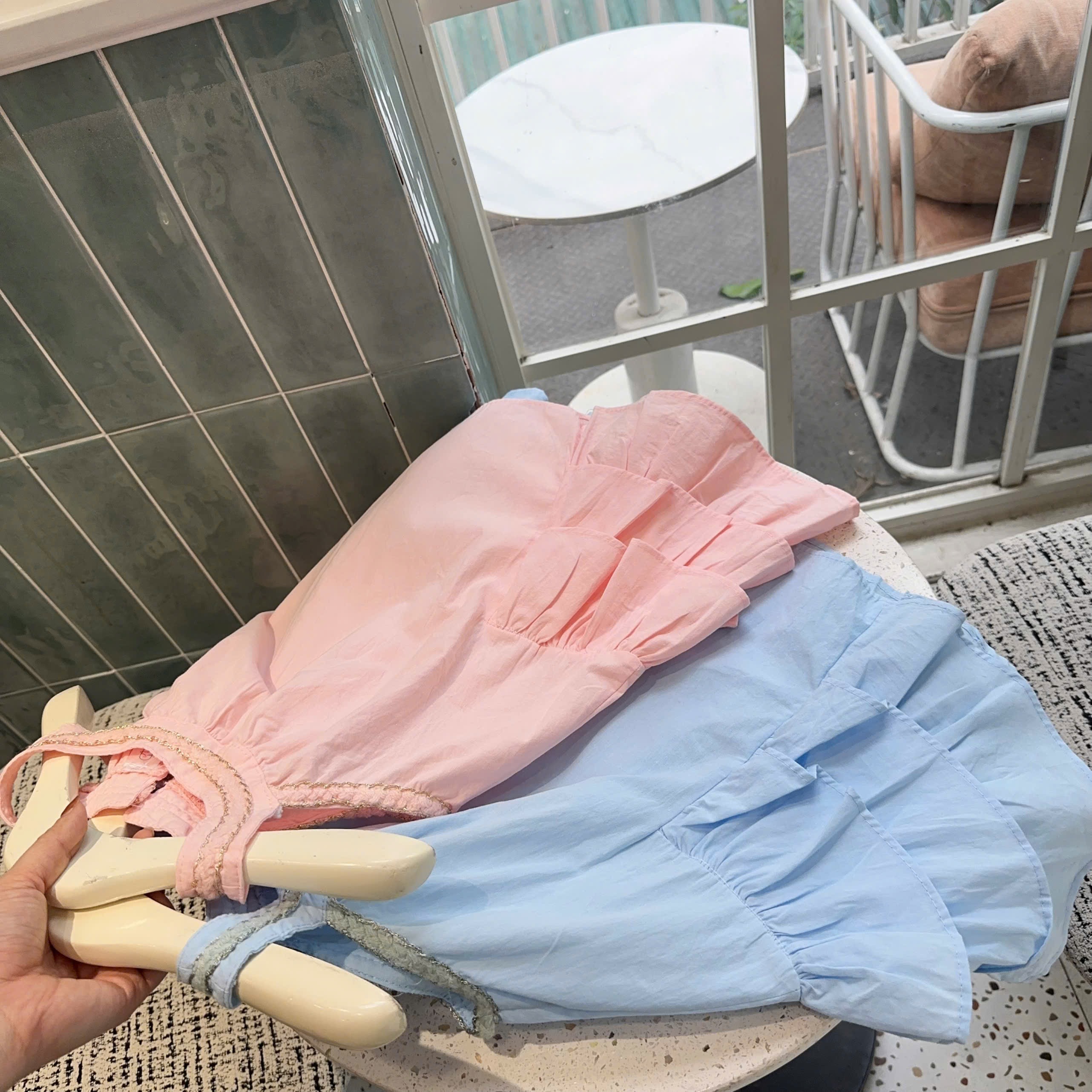 Váy maxi cổ tròn sn bé gái