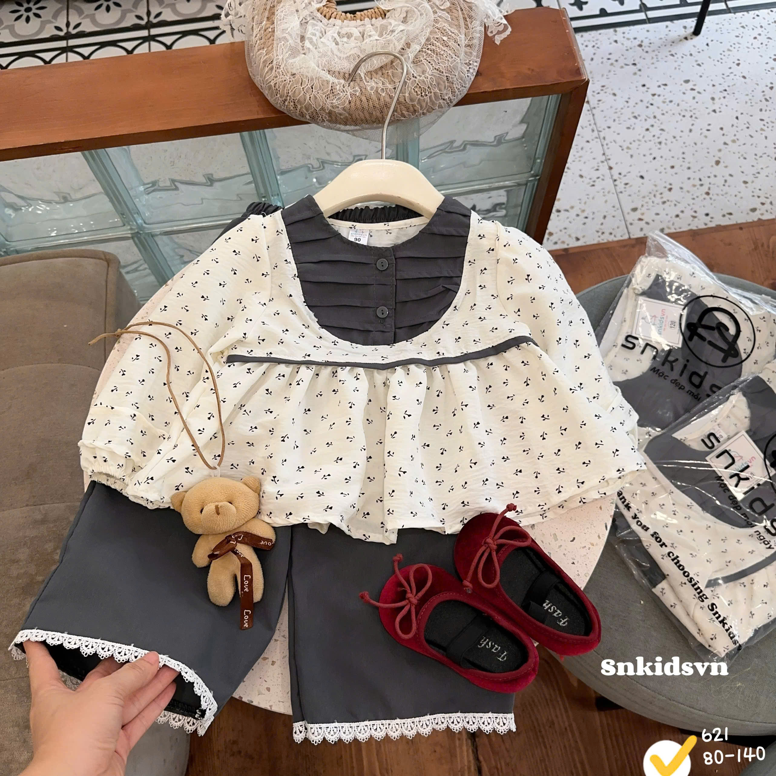 sét bộ áo babydoll quần xuông sn bé gái