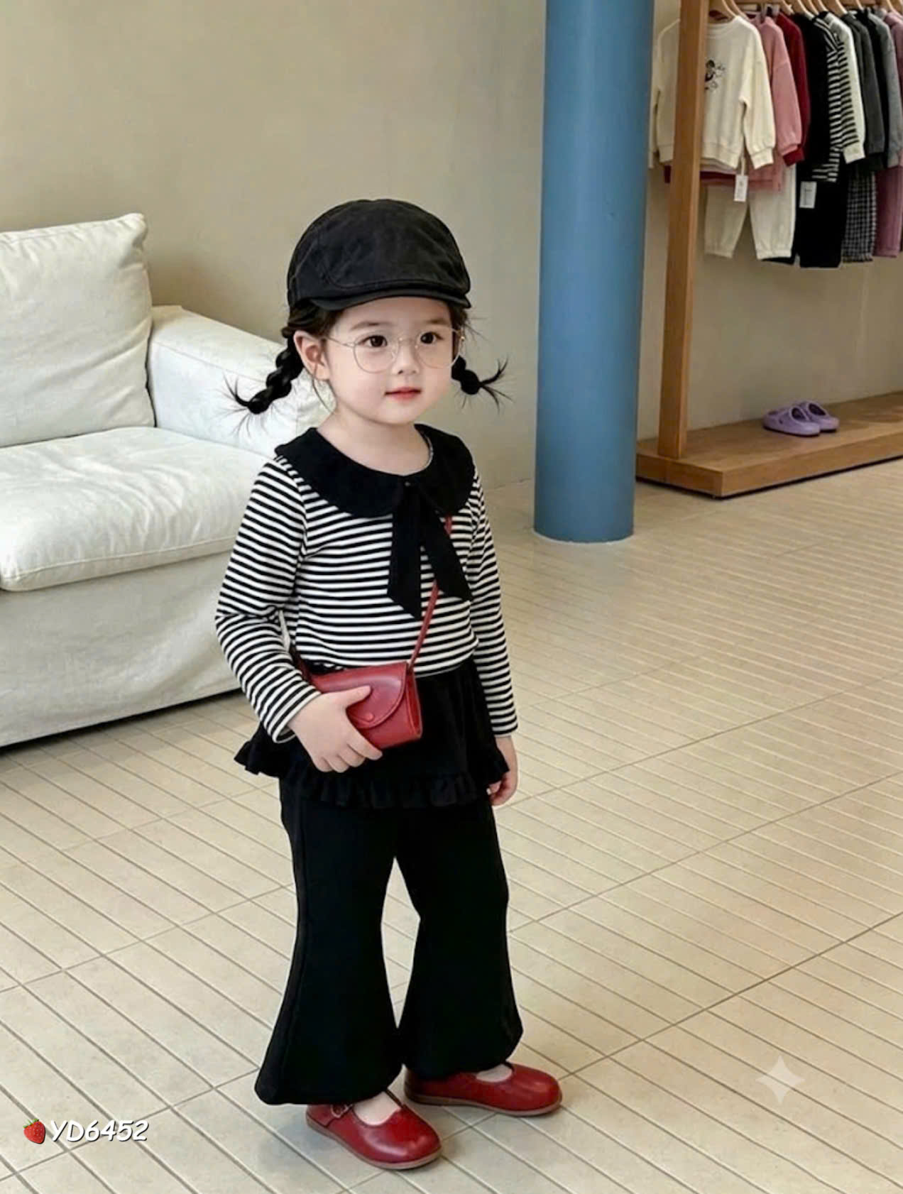 sét bộ áo kẻ cổ sen quần đen loe bé gái