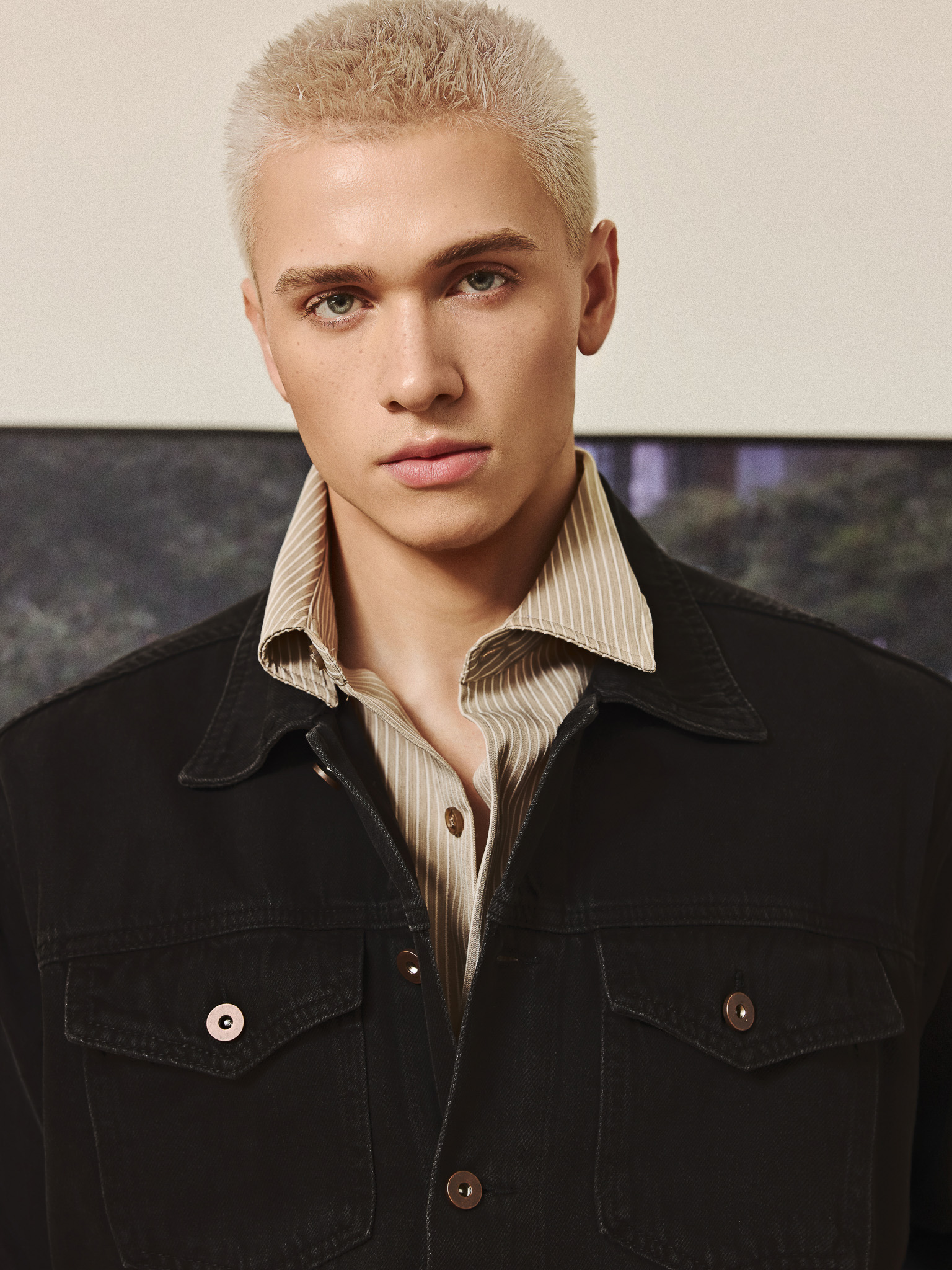 AK JEAN BLACK