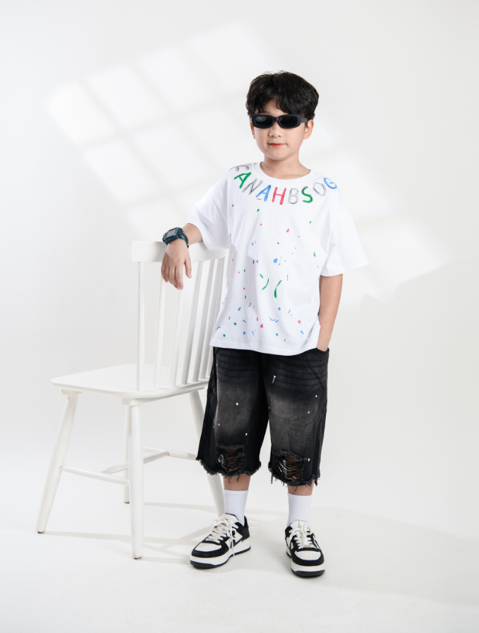 Set Đồ Bé Trai Áo Thun Hoạ Tiết Quanh Cổ Vui Nhộn Quần Short Bò