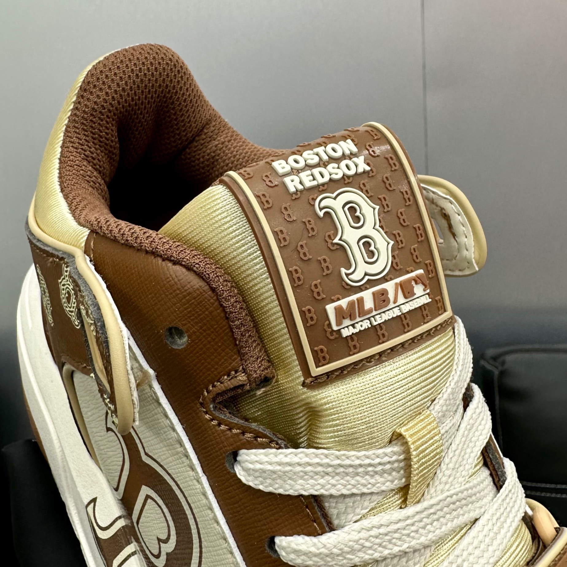 Adidas R17 Red R17 MLB Chunky Liner Mid Monogram Boston Red Sox ''BROWN/WHITE'