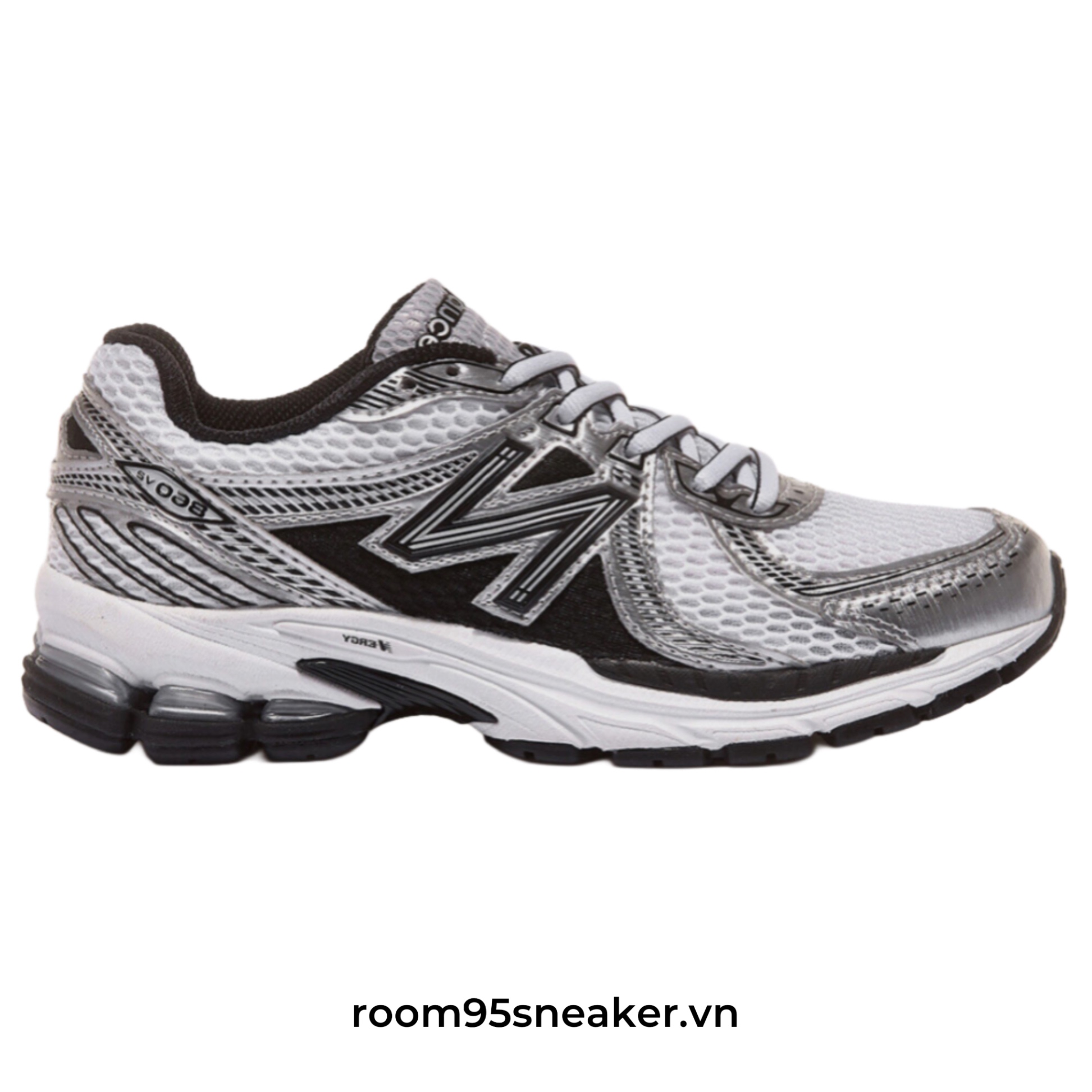 R29 New Balance 860 D ‘White Black’ ML860XD