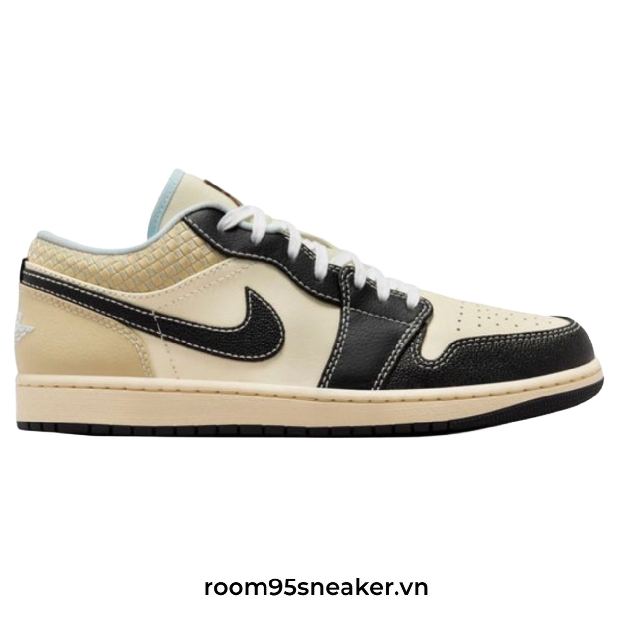 R01 Air Jordan 1 Low SE 'Coconut Milk Black'