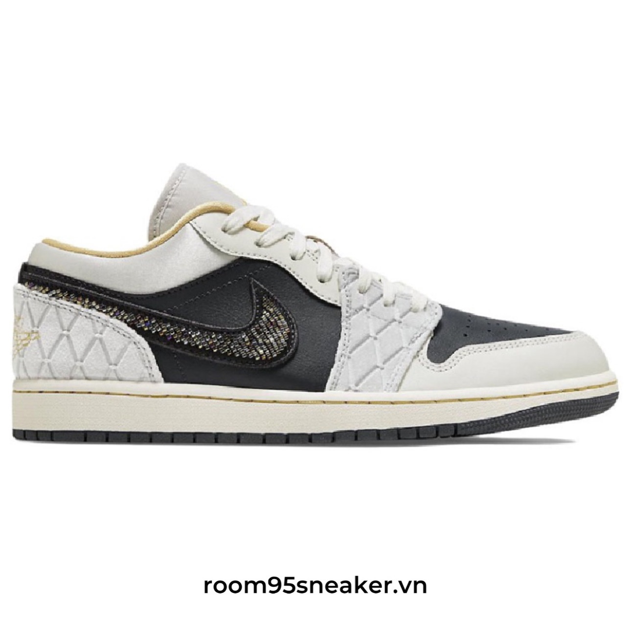 R01 Nike Jordan 1 Low 'Beaded Swoosh'