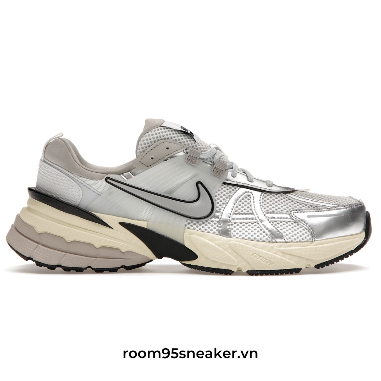 R08 Nike V2K Run 'Summit White Metallic Silver'