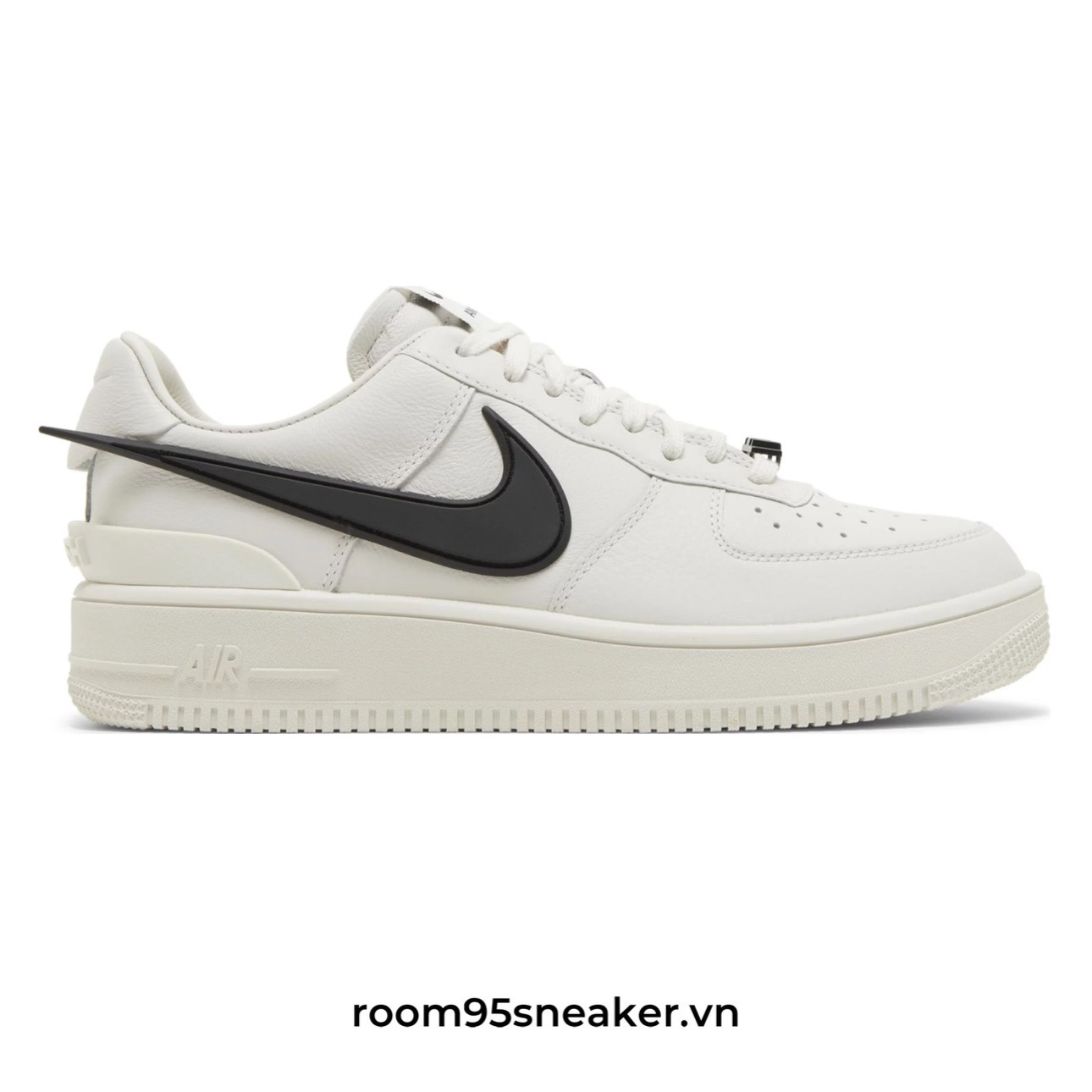 R06 AMBush x Nike Air Force 1 Low White Black