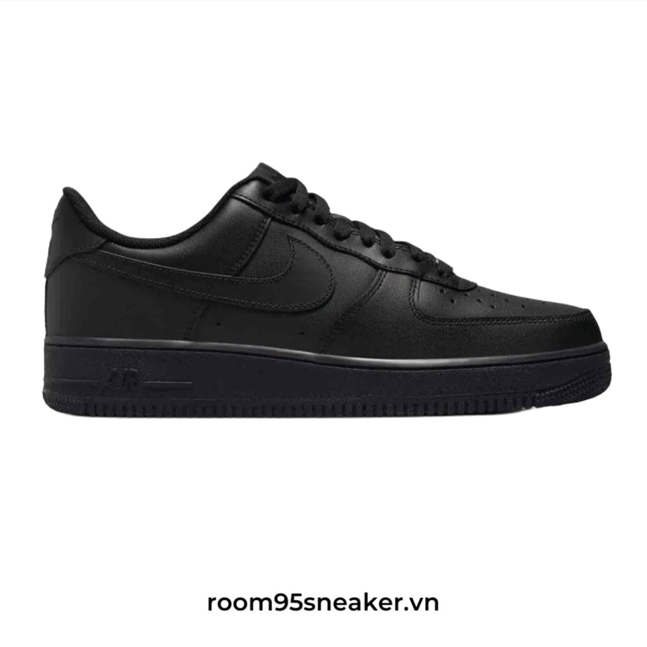 R06 NIKE AIR FORCE 1 '07 TRIPLE BLACK