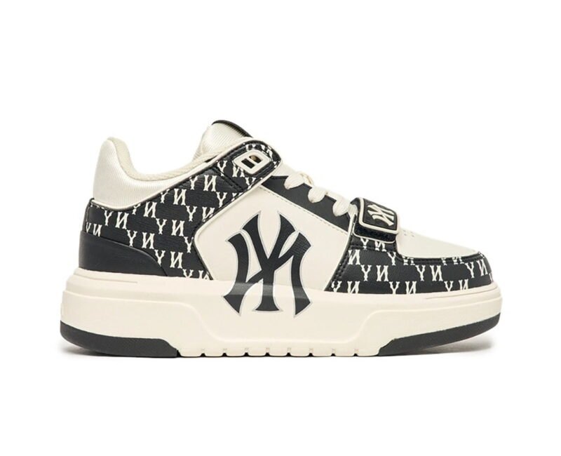 R17 MLB Chunky Liner Mid Classic Monogram New York Yankees Black