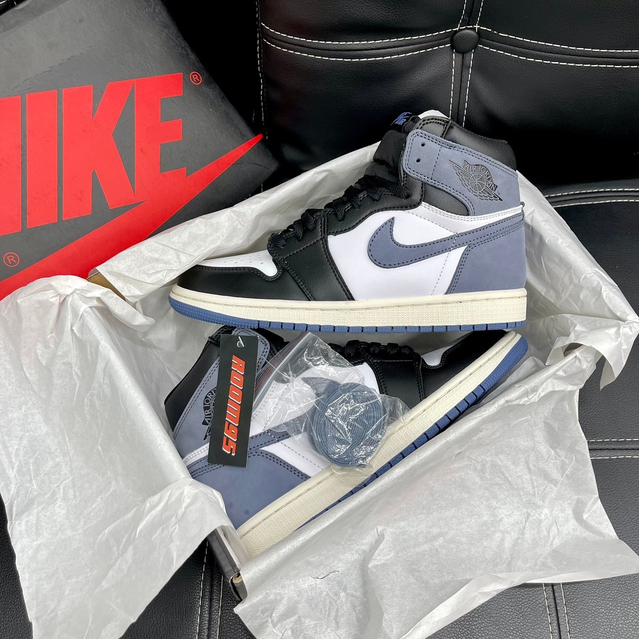 R04 Nike Air Jordan 1 Retro High OG 'Blue Moon' - BÀY LS - 40