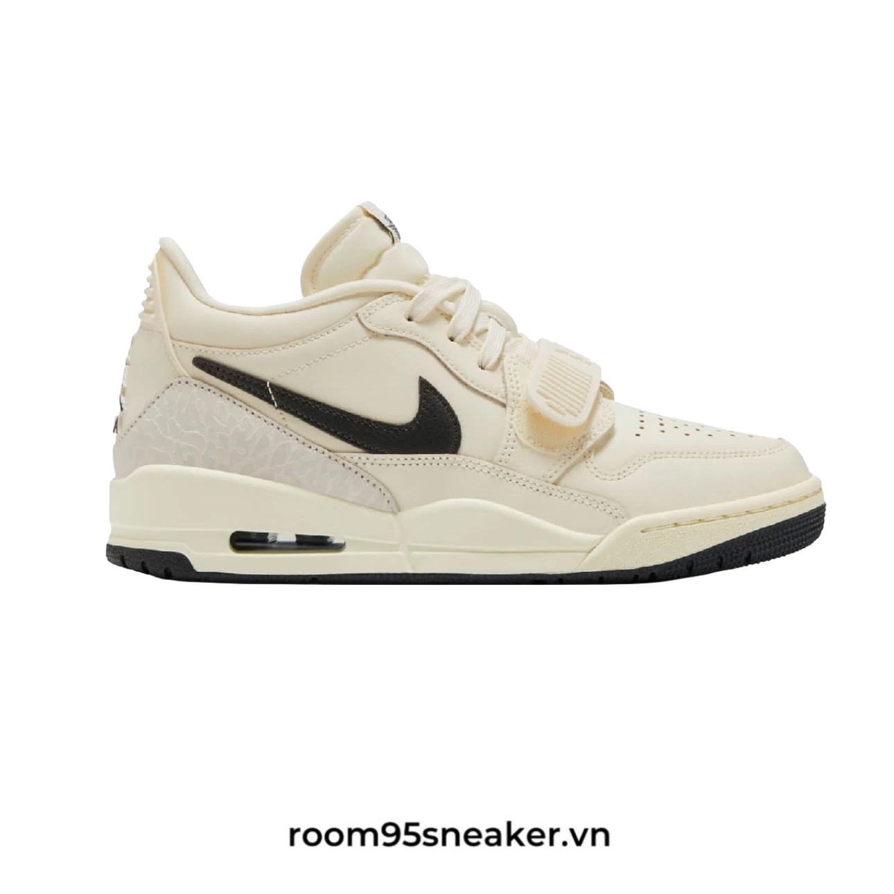 R05 Nike Air Jordan Legacy 312 Low ‘Coconut Black’