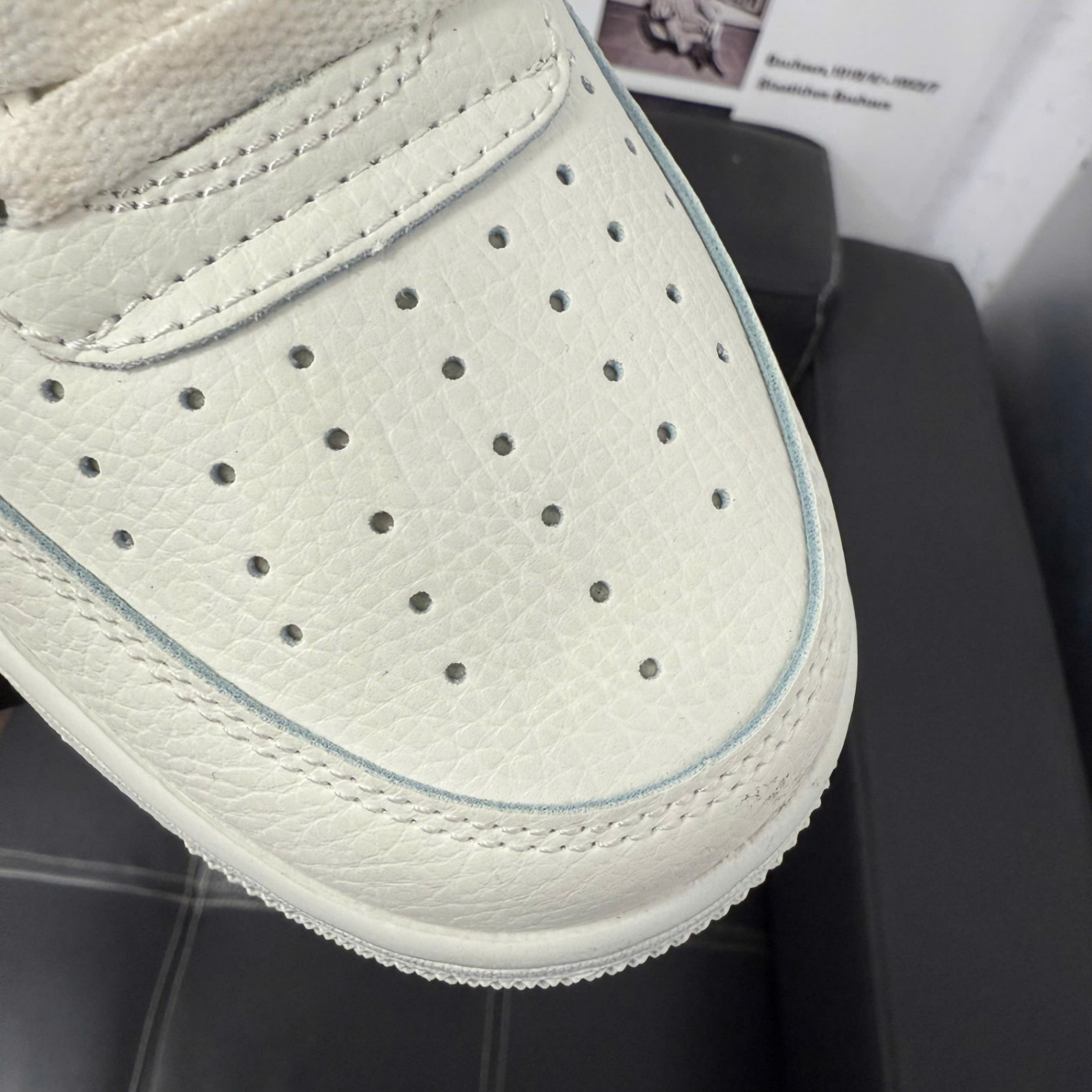 Merach R06 R06 AMBush x Nike Air Force 1 ‘Sail’