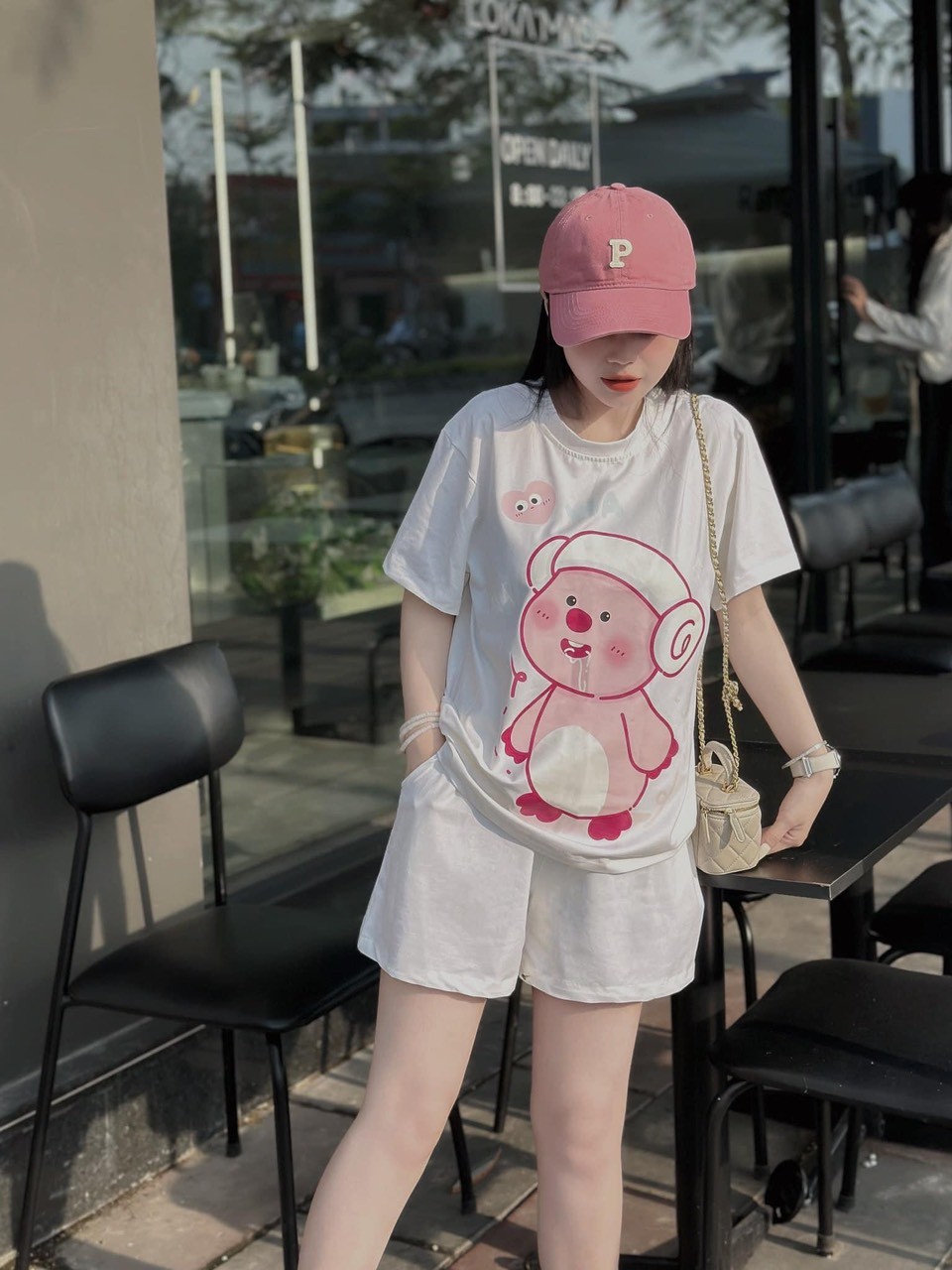 H1640- BỘ ĐÙI HÌNH GẤU ĐEO TAII NGHE