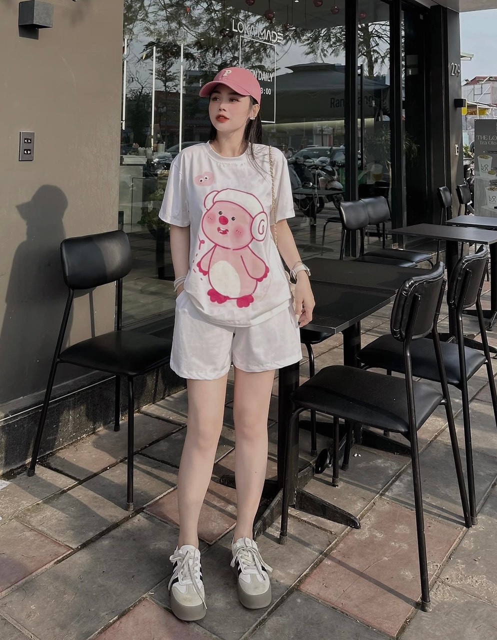 H1640- BỘ ĐÙI HÌNH GẤU ĐEO TAII NGHE