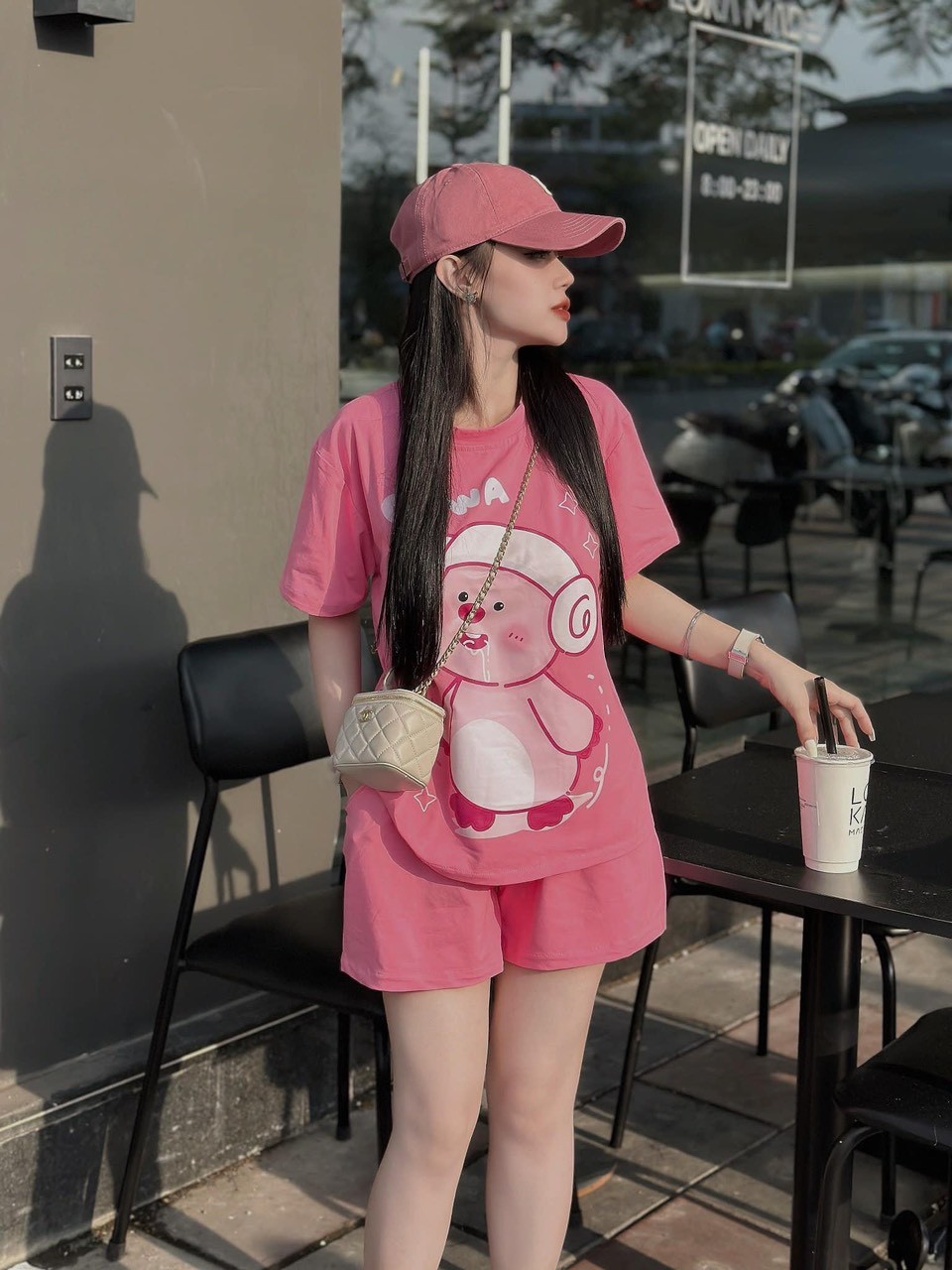 H1640- BỘ ĐÙI HÌNH GẤU ĐEO TAII NGHE