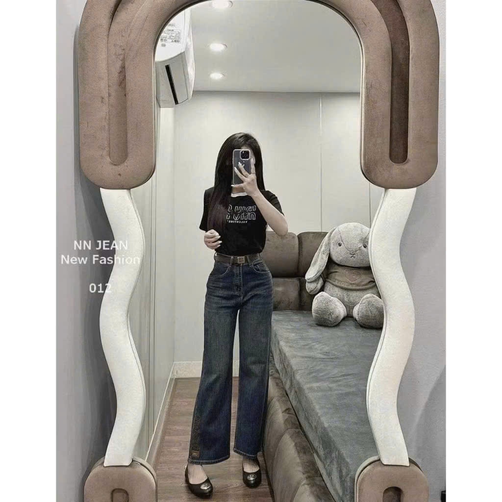 Y1753 - QUẦN JEANS SUÔNG XANH THÊU TÚI MIUMIU