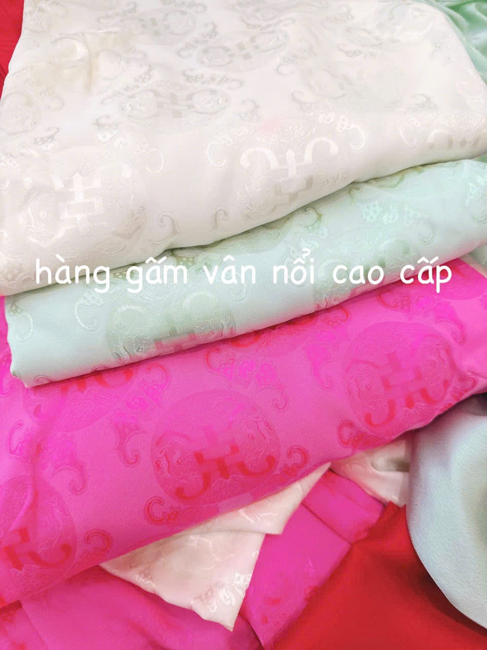 H3657- SÉT ÁO DÀI SUÔNG GẤM VÂN 3 MÀU