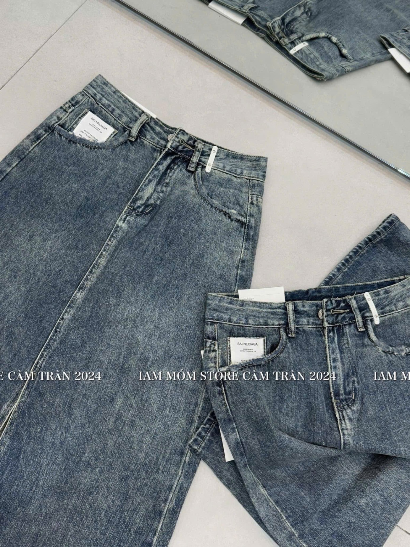 Y2438-CHÂN VÁY JEANS XANH KẺ TRƯỚC MÁC WIND