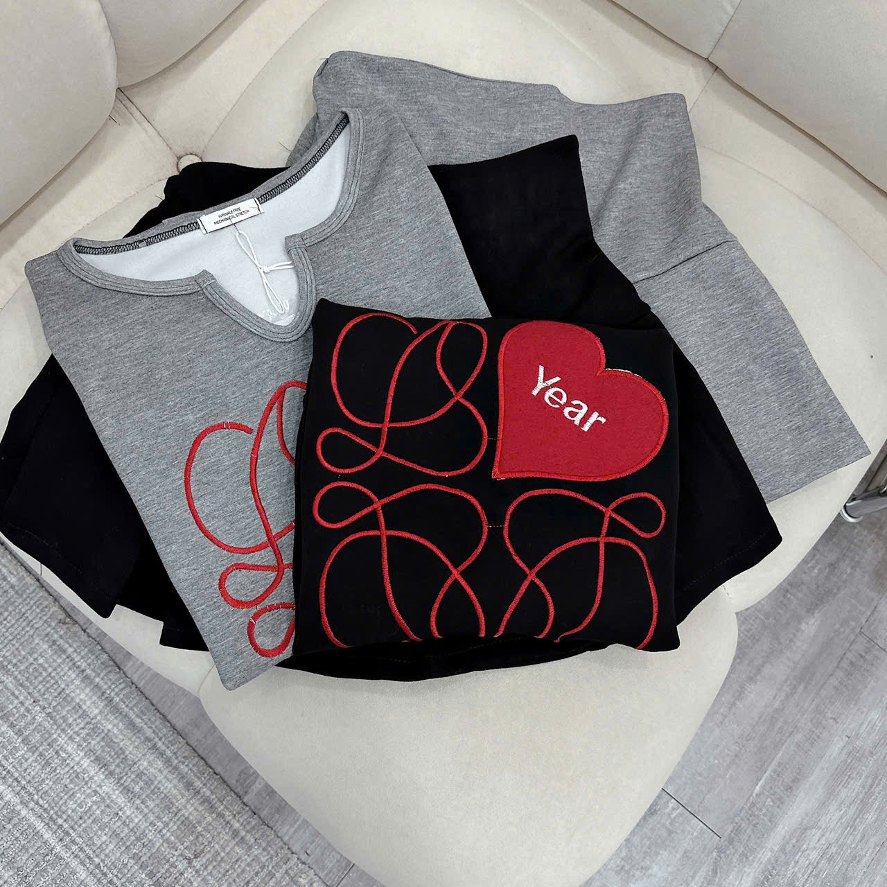 H4715-SET LOVE MIX CV ĐEN GHI