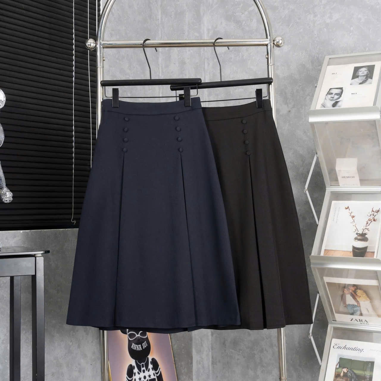 L293-CHÂN VÁY XẾP LI CÚC BỌC XOÈ NHẸ