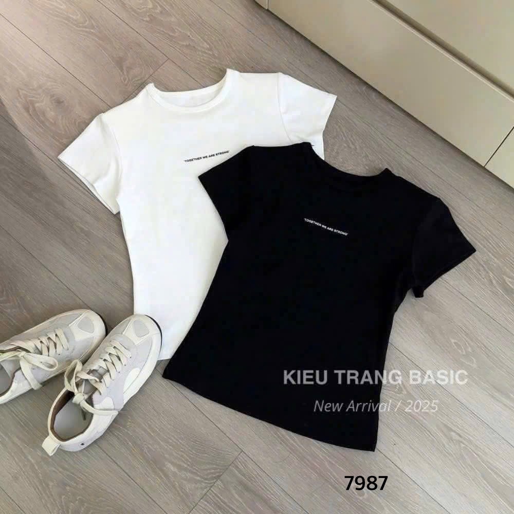 L311-SET 2 ÁO ZIP TRẮNG ĐEN CHỮ NỮ SẴN