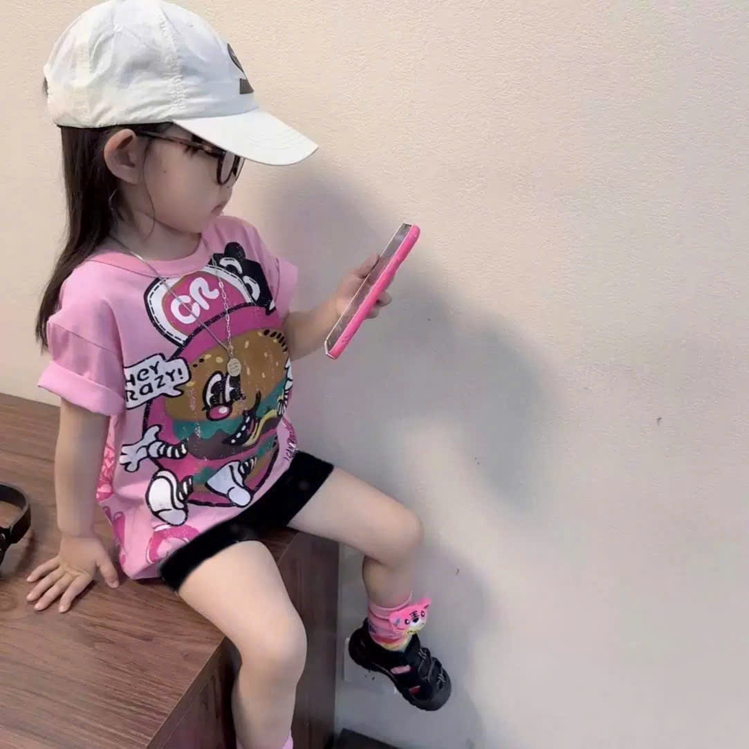 Y4045-BỘ BÉ GÁI ÁO HỒNG CRAZY QUẦN ĐEN