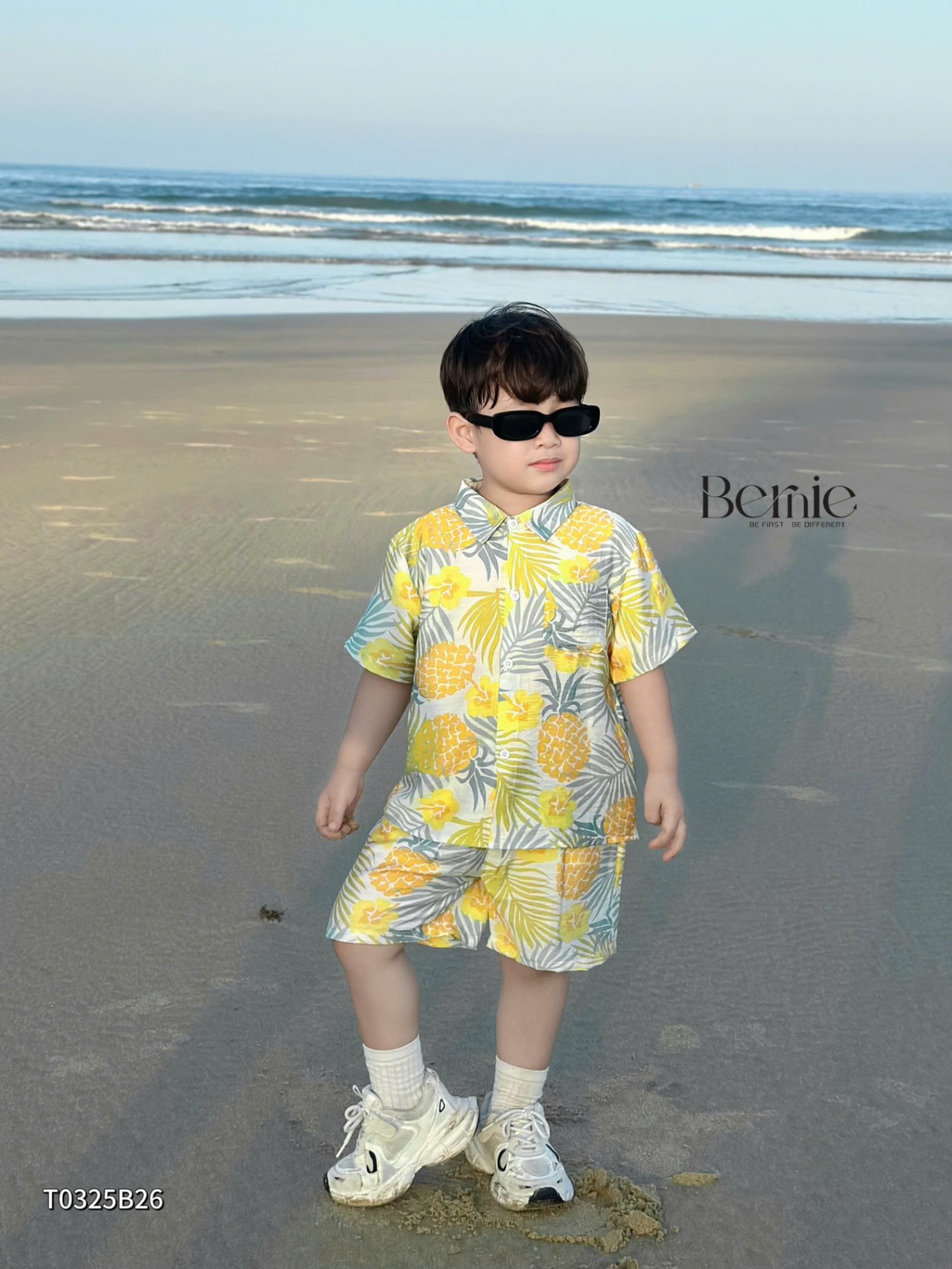 T0325B26 - SET SƠ MI ĐŨI ĐI BIỂN HỌA TIẾT CHO BÉ YÊU