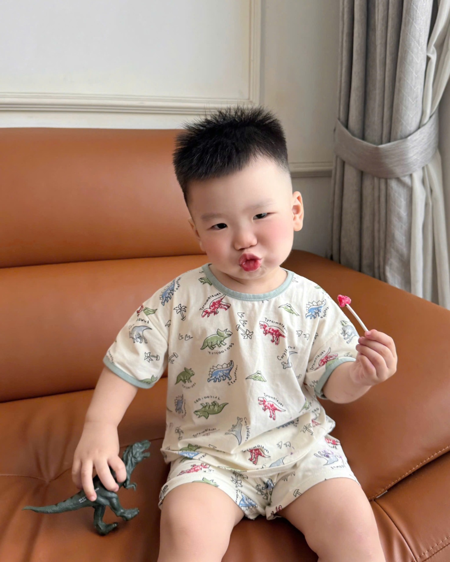 TH830- SET 2 BỘ KHỦNG LONG DINO BÉ TRAI