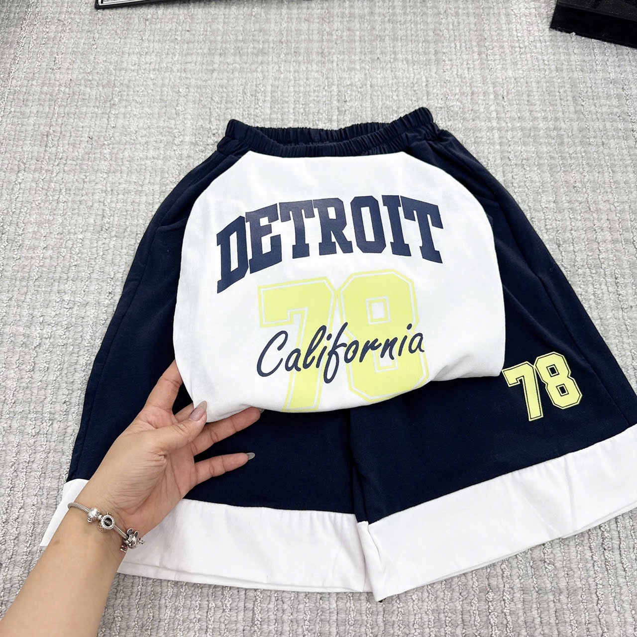 Y4547- BỘ ĐÙI BÉ TRAI THỂ THAO SIZE ĐẠI BA LỖ DETROIT