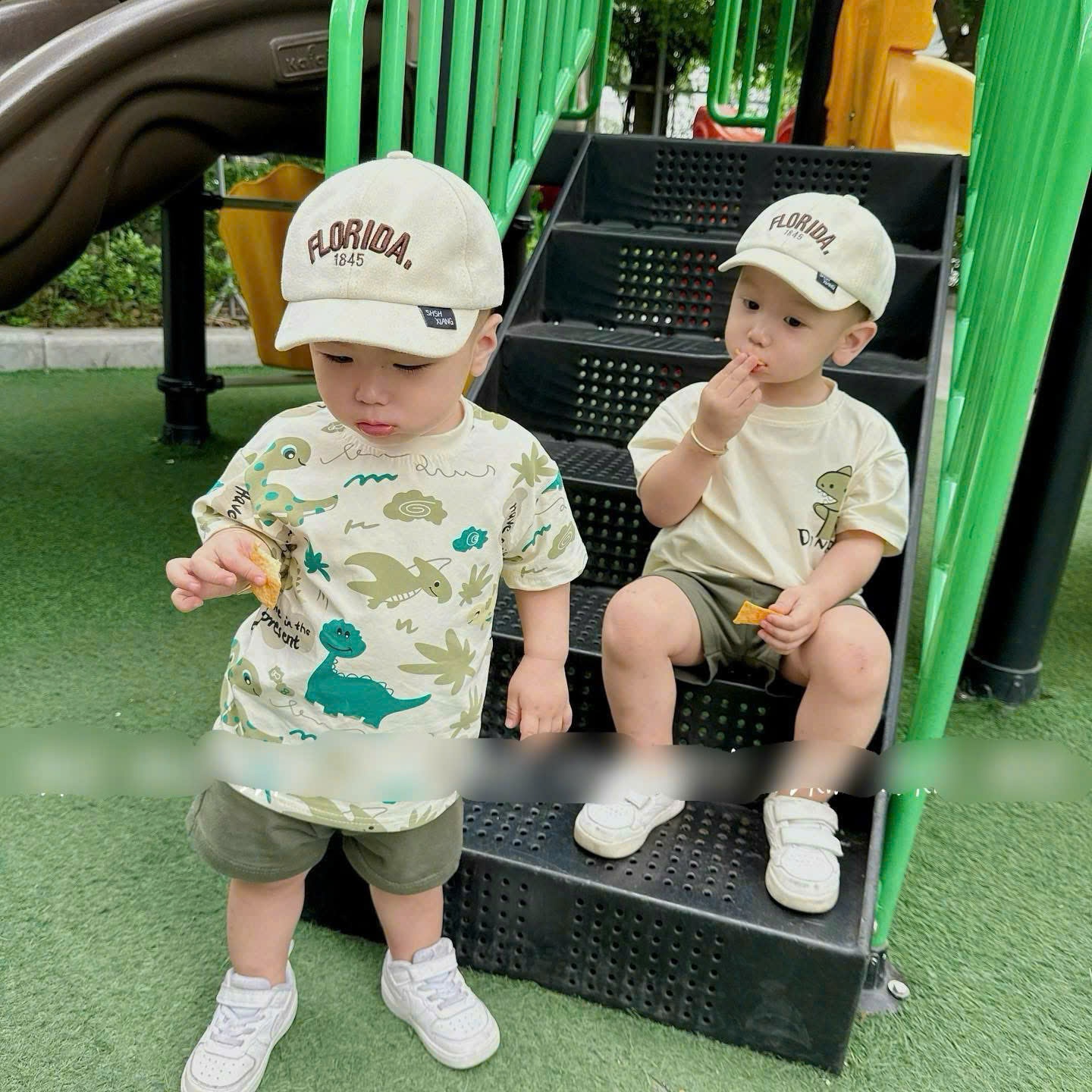 Y4070 - BỘ ĐÙI BÉ TRAI 2 ÁO 1 QUẦN KHỦNG LONG Dino World