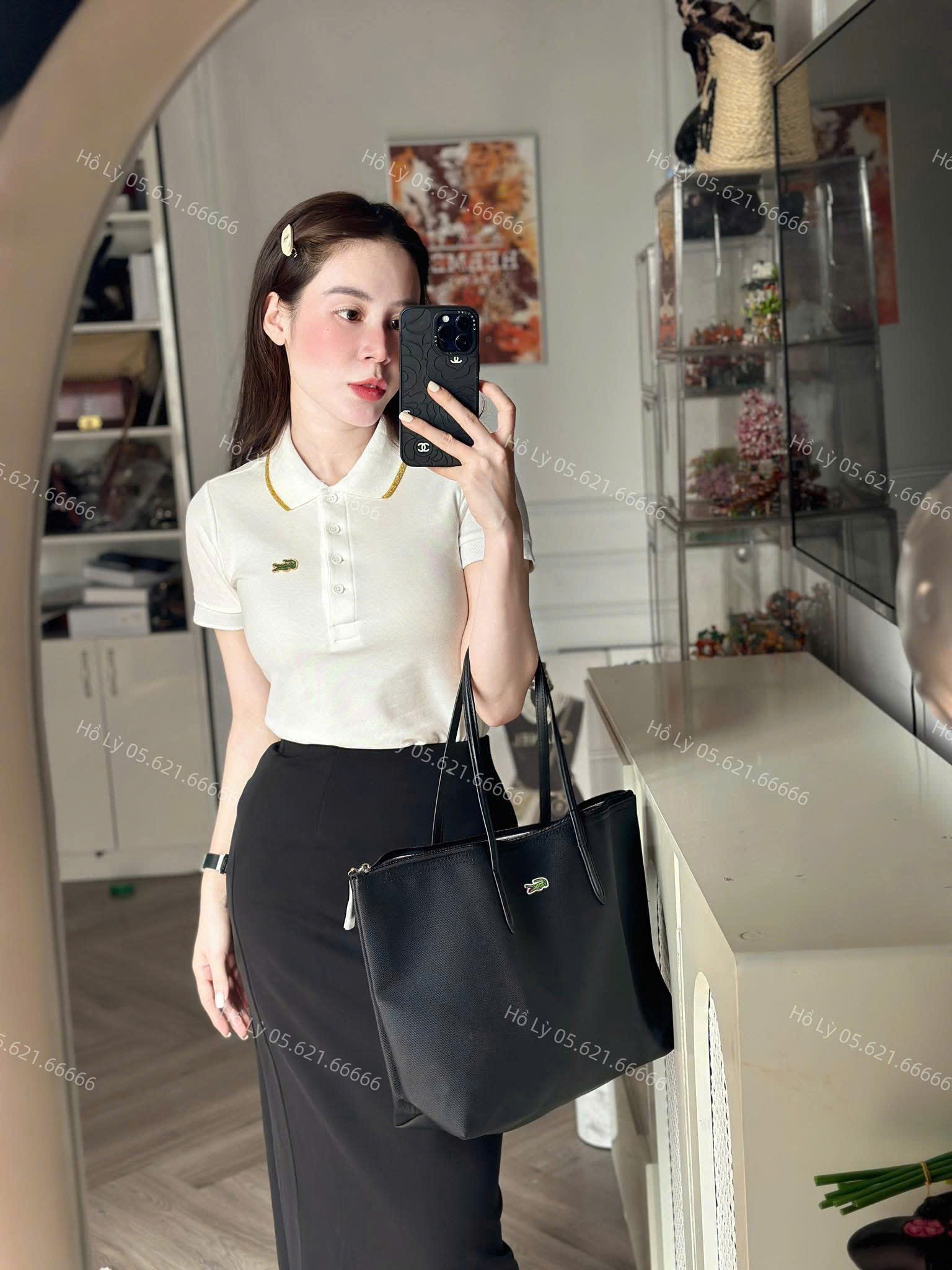 Y4566-ÁO POLO NỮ LASCOTE TRẮNG CỔ VIỀN VÀNG